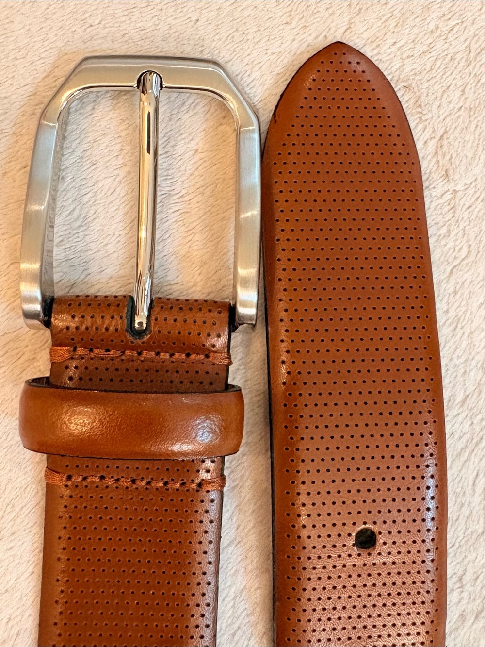 Johnston & Murphy Perforated Tan Leather Dress Belt with Silver Buckle Sz 34